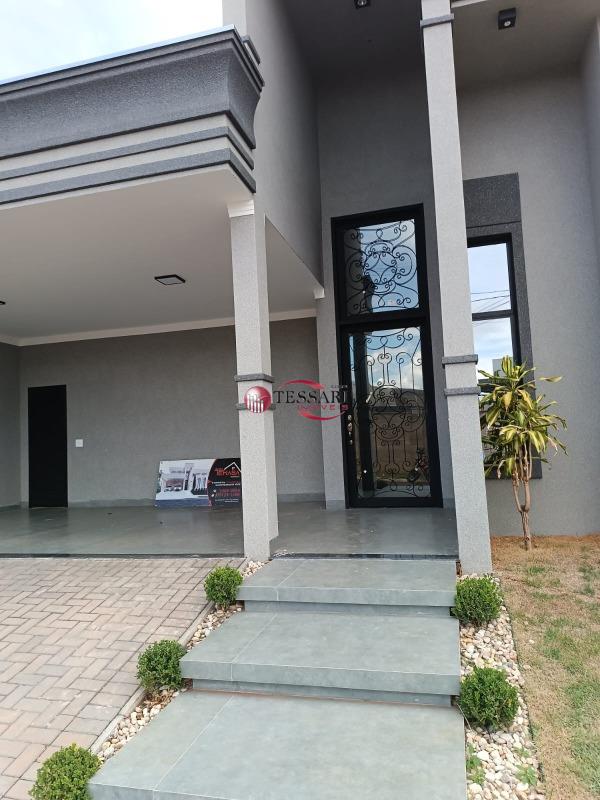 Casa de Condomínio com 3 quartos à venda, 195m² — foto 3 de 27