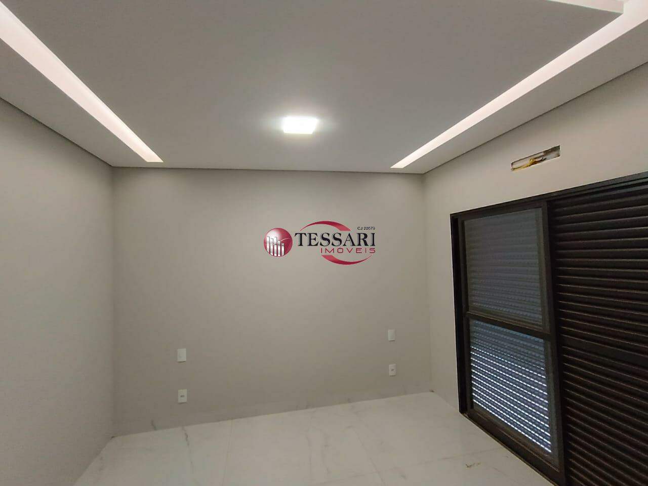 Casa de Condomínio com 3 quartos à venda, 195m² — foto 15 de 27