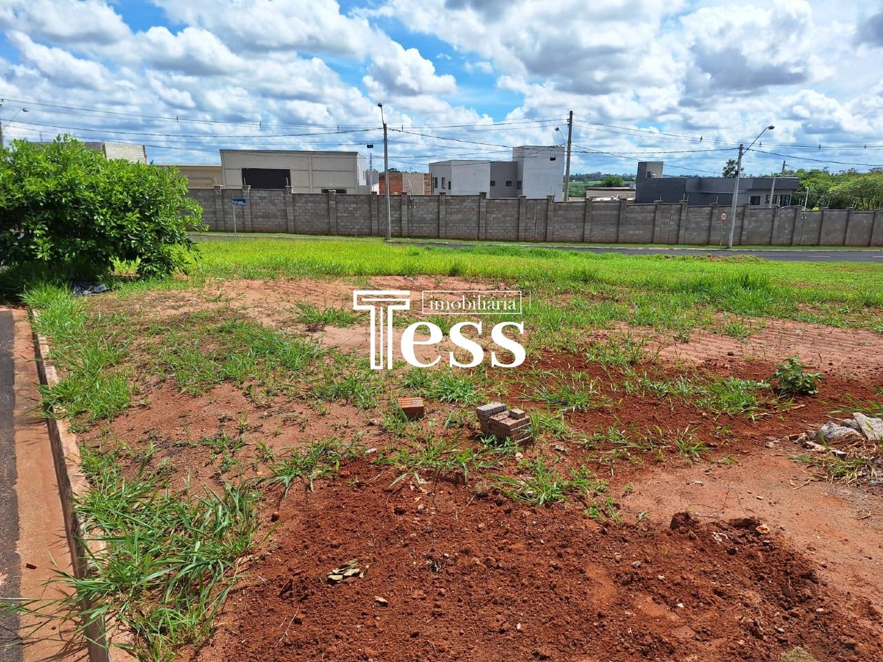 Terreno / Lote / Condomínio  à venda, 376m² — foto 3 de 3