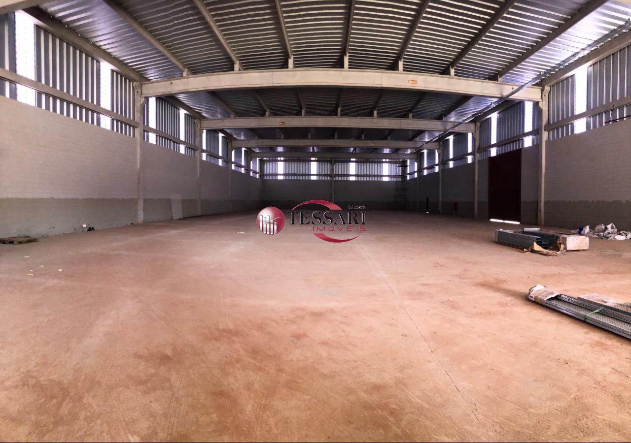 Loja / Salão / Ponto Comercial para aluguel, 2000m² — foto 7 de 8