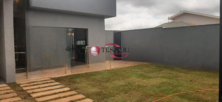 Casa com 3 quartos à venda, 210m² — foto 14 de 16