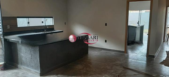 Casa com 3 quartos à venda, 210m² — foto 4 de 16