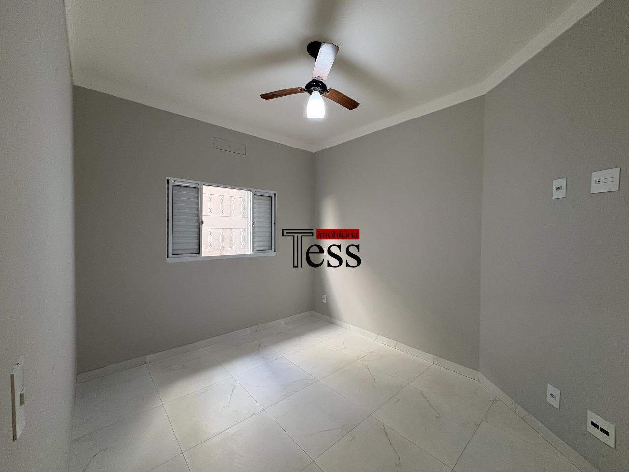 Casa com 3 quartos para aluguel, 120m² — foto 16 de 30
