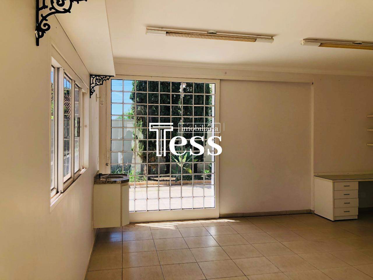 Imóvel Comercial com 3 quartos para aluguel, 307m² — foto 7 de 25