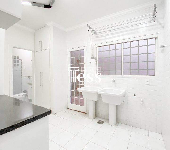 Imóvel Comercial com 3 quartos para aluguel, 307m² — foto 23 de 25