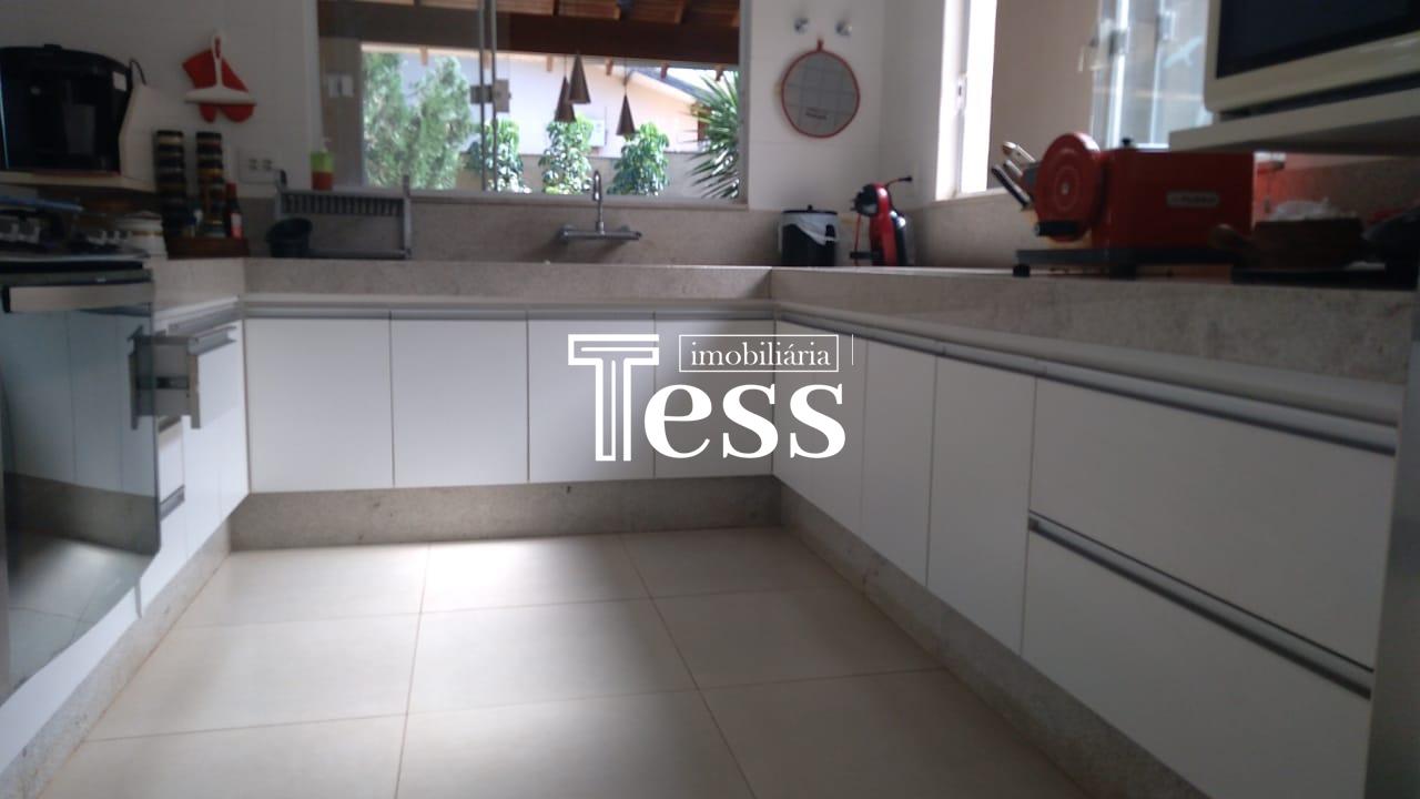 Casa com 5 quartos à venda, 638m² — foto 7 de 30