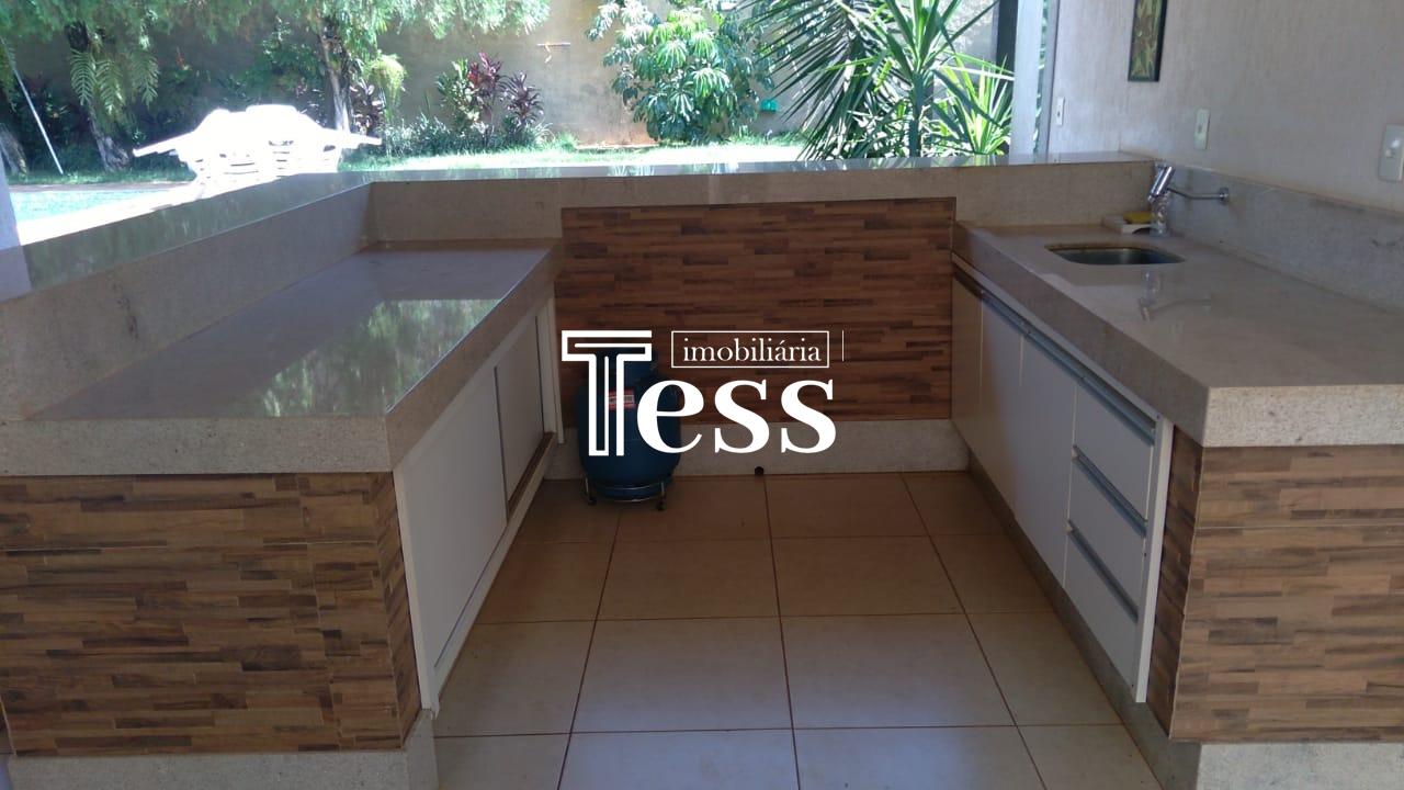 Casa com 5 quartos à venda, 638m² — foto 23 de 30