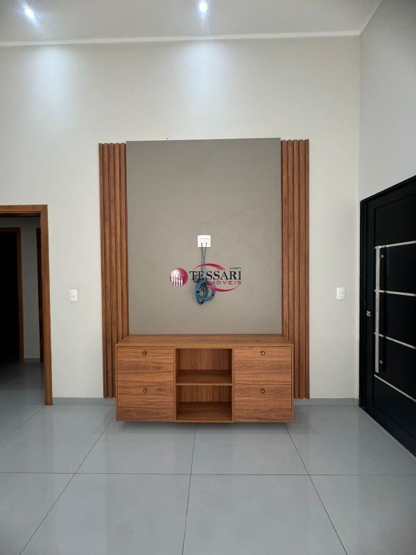 Casa com 3 quartos à venda, 275m² — foto 3 de 30