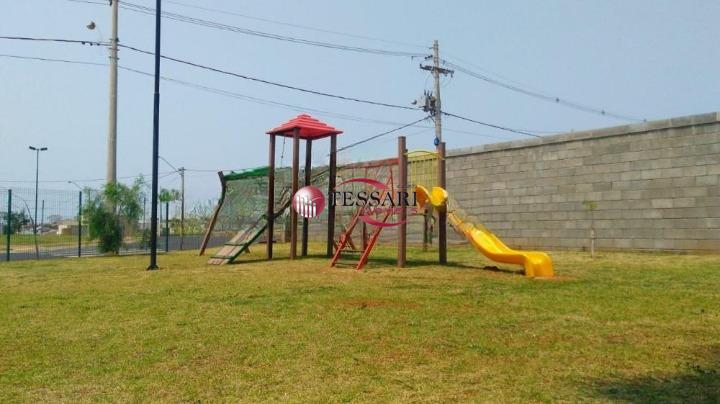 Terreno / Lote / Condomínio  à venda, 200m² — foto 3 de 4