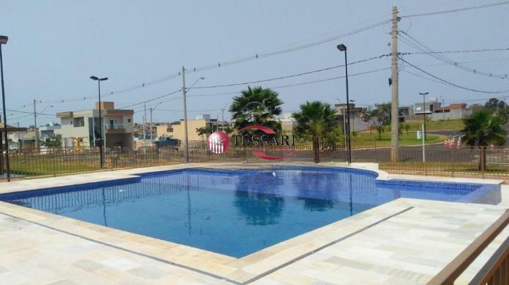 Terreno / Lote / Condomínio  à venda, 200m² — foto 4 de 4