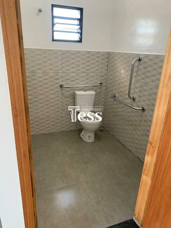 Loja / Salão / Ponto Comercial à venda, 219m² — foto 8 de 9