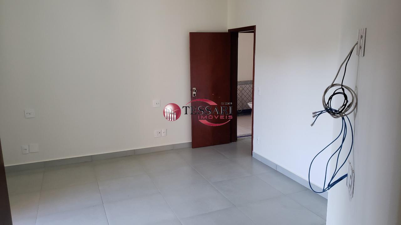 Casa com 4 quartos à venda, 360m² — foto 22 de 30