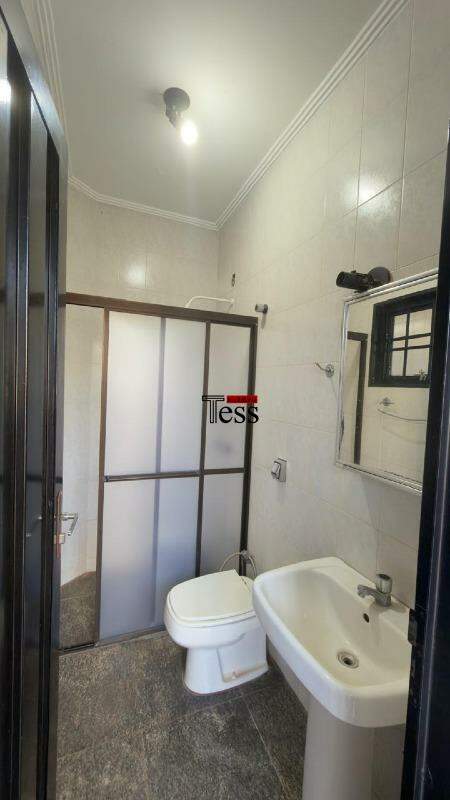 Casa com 4 quartos à venda, 360m² — foto 19 de 30