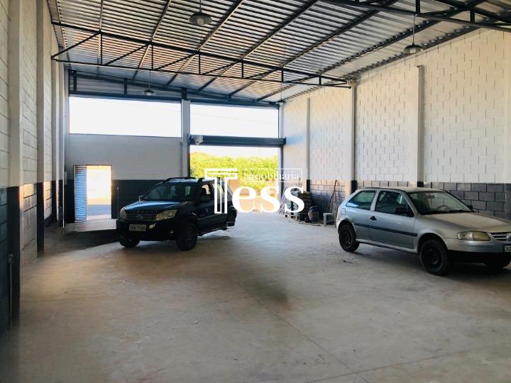 Loja / Salão / Ponto Comercial para aluguel, 190m² — foto 2 de 10