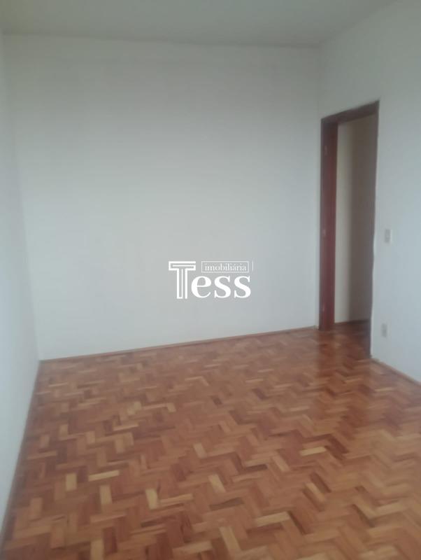 Casa com 3 quartos para aluguel, 120m² — foto 8 de 14