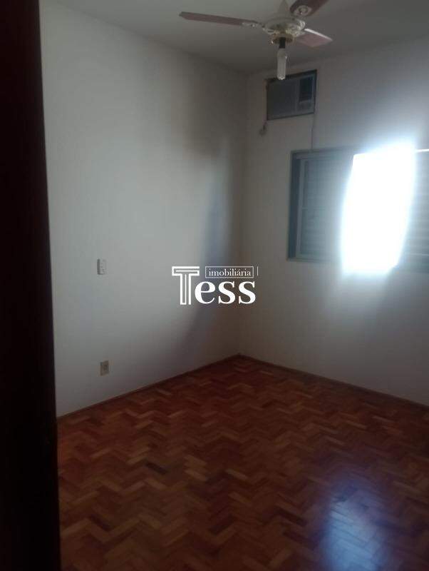 Casa com 3 quartos para aluguel, 120m² — foto 9 de 14