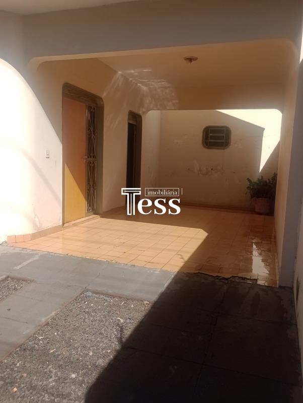 Casa com 3 quartos para aluguel, 120m² — foto 3 de 14