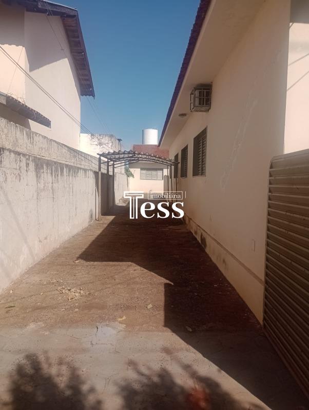 Casa com 1 quarto para aluguel, 40m² — foto 2 de 7