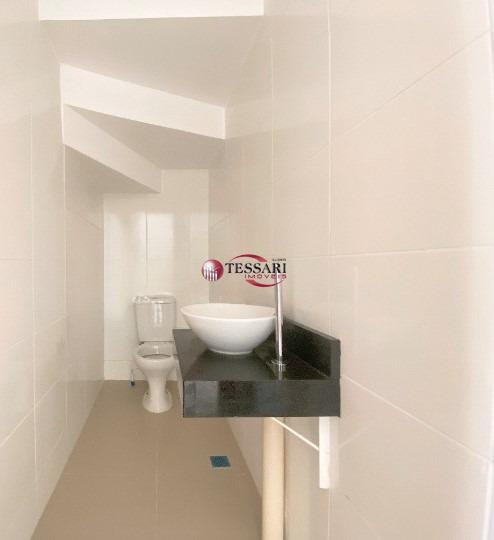 Casa de Condomínio com 3 quartos para aluguel, 92m² — foto 3 de 8