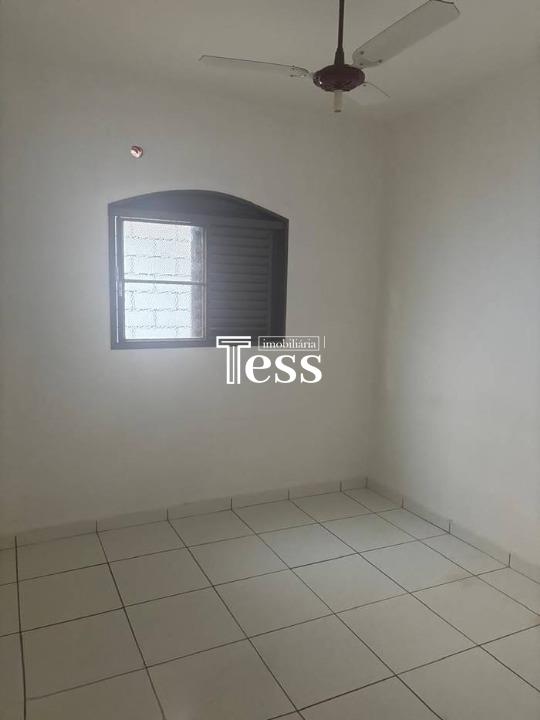 Casa com 3 quartos para aluguel, 90m² — foto 9 de 15