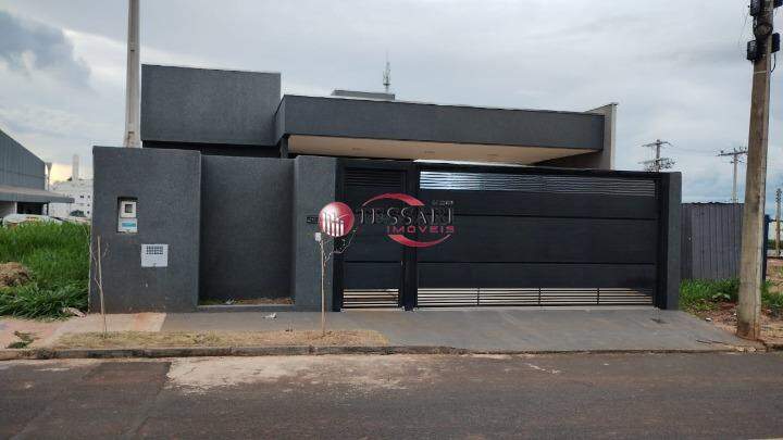 Casa com 3 quartos à venda, 120m² — foto 1 de 15
