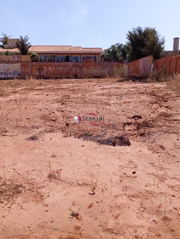 Terreno / Lote / Condomínio à venda, 380000m² — foto 3 de 4
