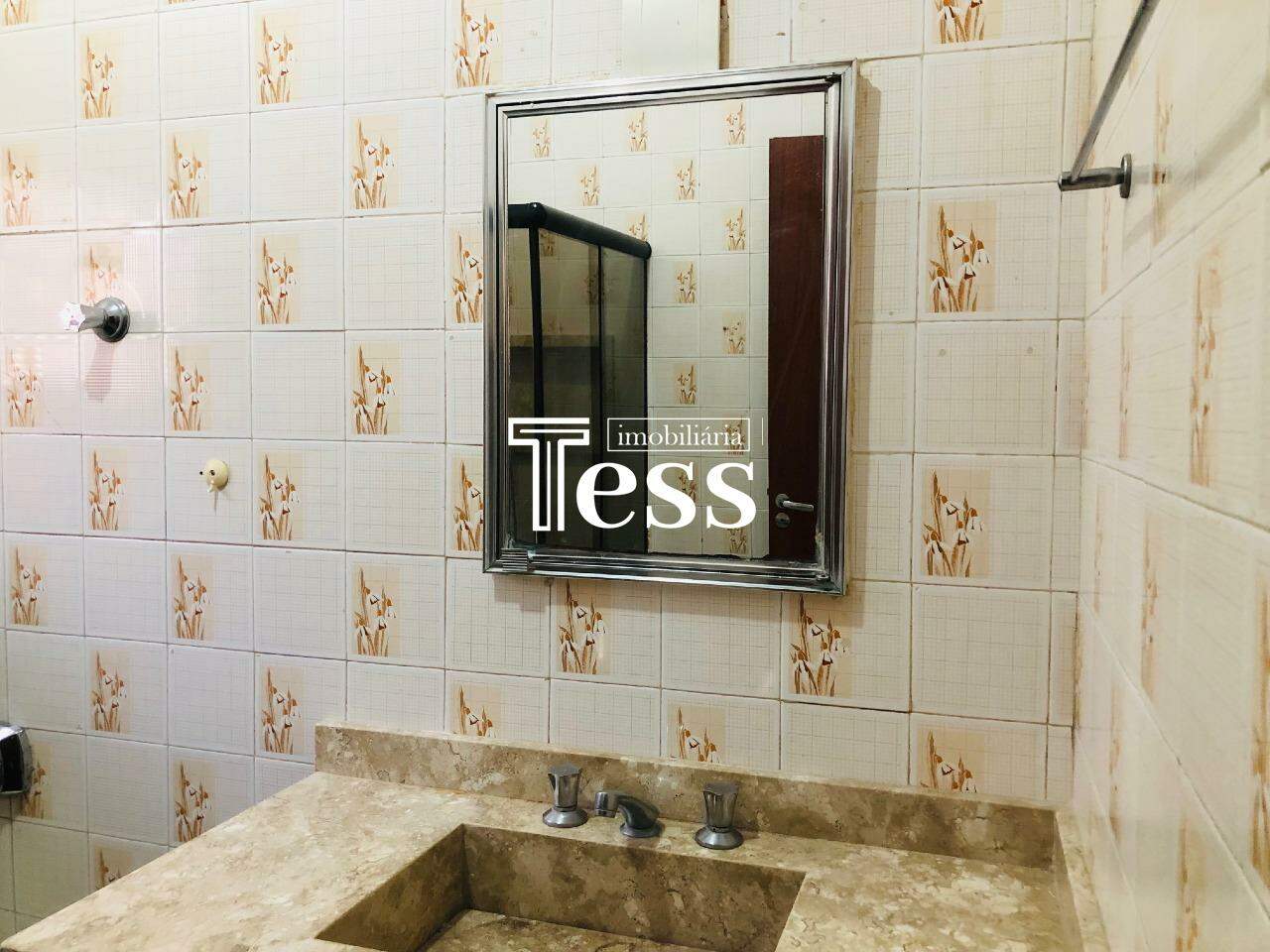 Casa com 3 quartos para aluguel, 166m² — foto 22 de 24