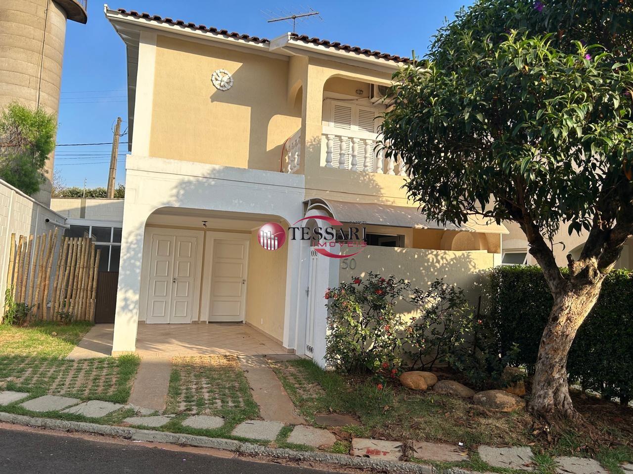 Casa de Condomínio com 3 quartos para aluguel, 137m² — foto 2 de 11