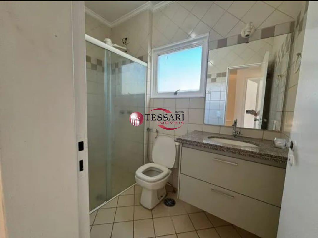 Casa de Condomínio com 3 quartos para aluguel, 137m² — foto 9 de 11