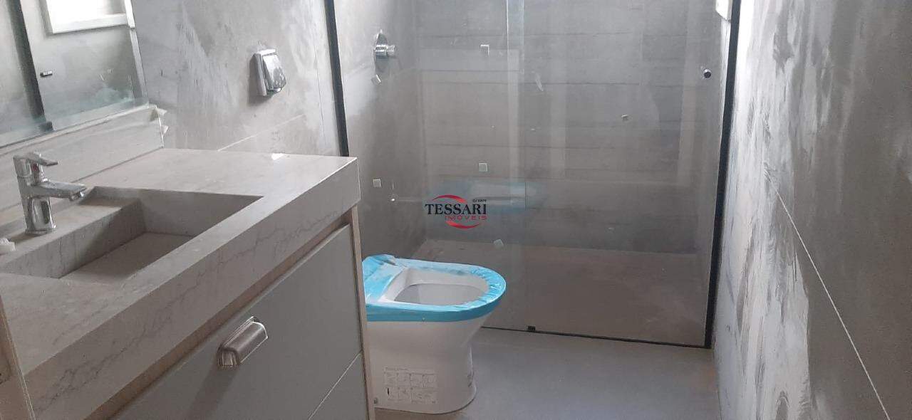 Casa de Condomínio com 3 quartos à venda, 224m² — foto 17 de 30