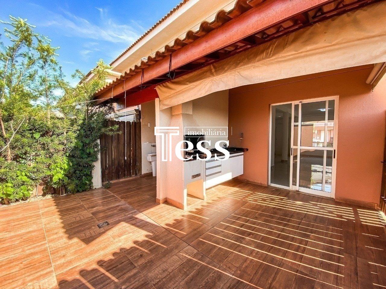 Casa de Condomínio com 3 quartos para aluguel, 140m² — foto 3 de 15