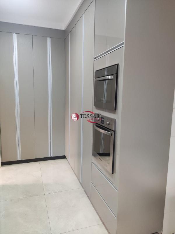 Casa de Condomínio com 4 quartos à venda, 310m² — foto 9 de 30