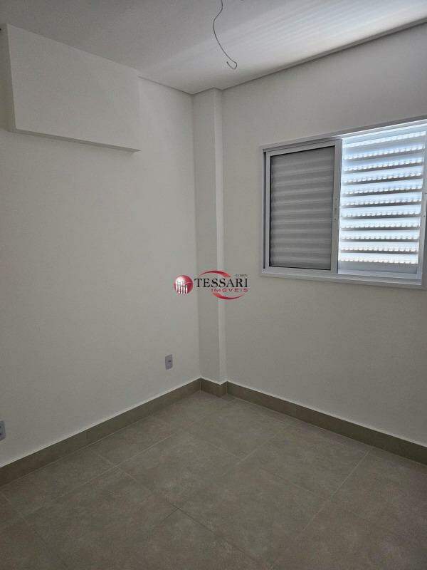 Apartamento com 3 quartos à venda, 81m² — foto 7 de 10