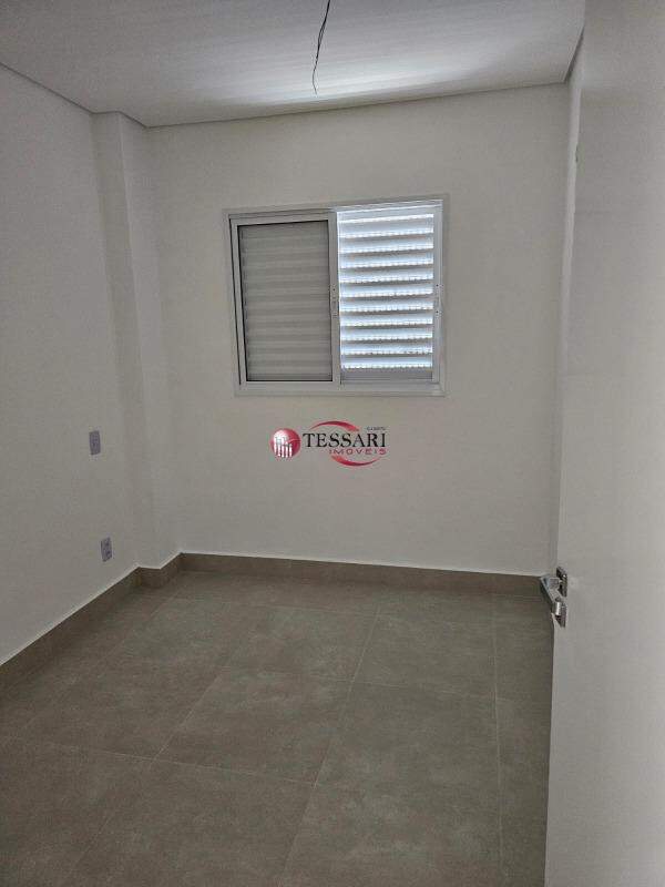 Apartamento com 3 quartos à venda, 81m² — foto 8 de 10