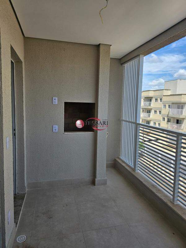 Apartamento com 3 quartos à venda, 81m² — foto 9 de 10