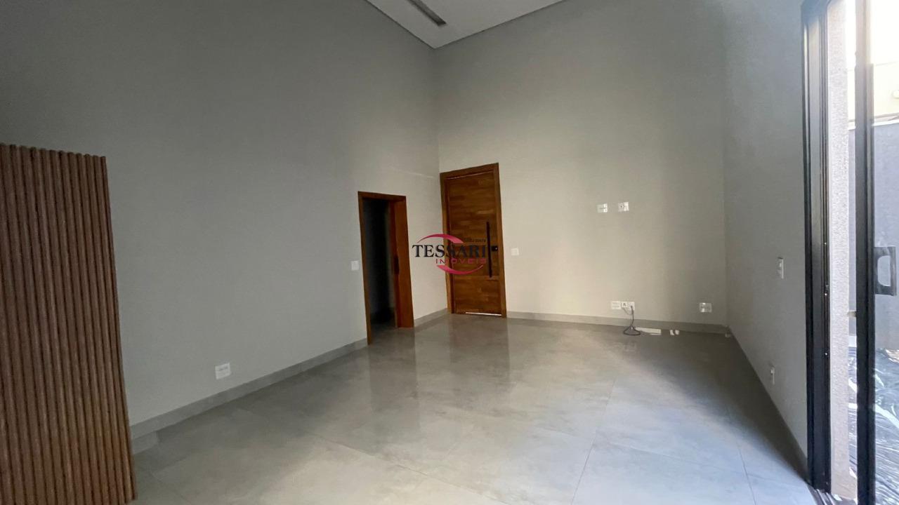 Casa de Condomínio com 3 quartos para aluguel, 170m² — foto 5 de 26