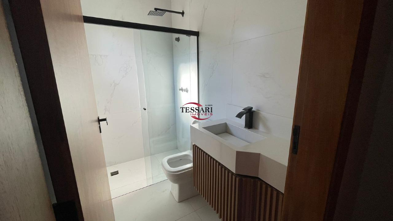 Casa de Condomínio com 3 quartos para aluguel, 170m² — foto 18 de 26