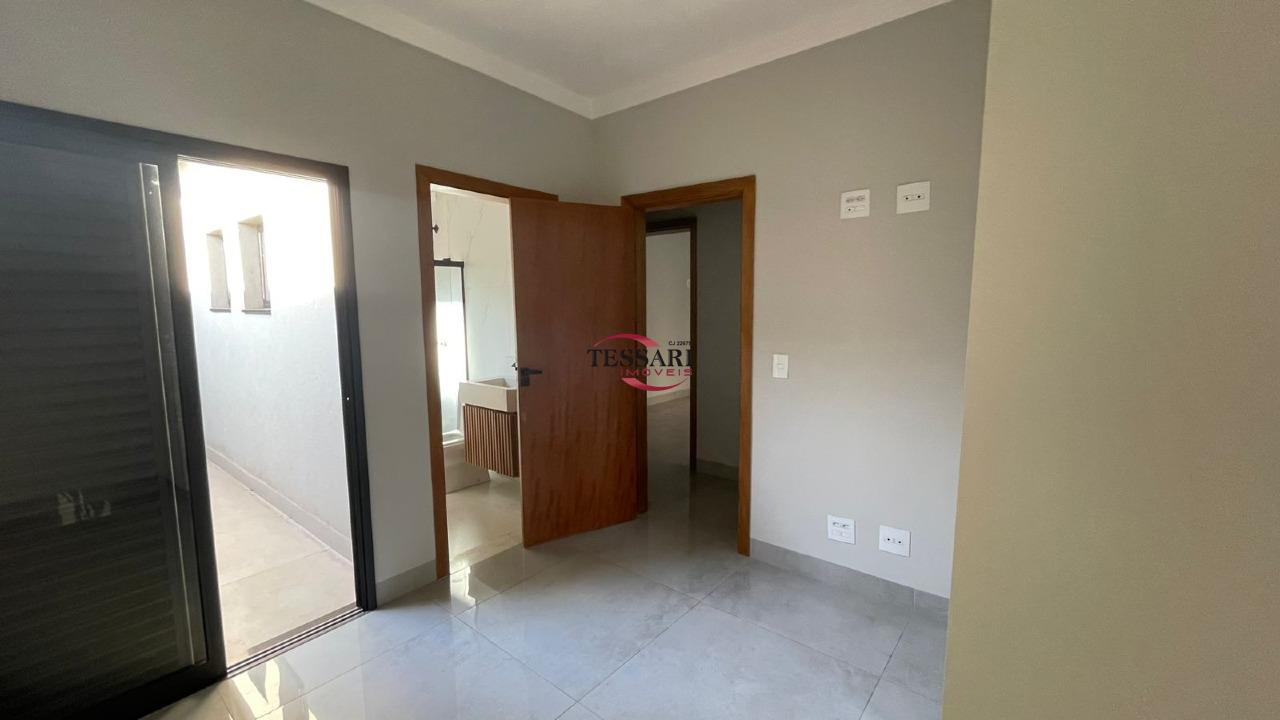 Casa de Condomínio com 3 quartos para aluguel, 170m² — foto 10 de 26