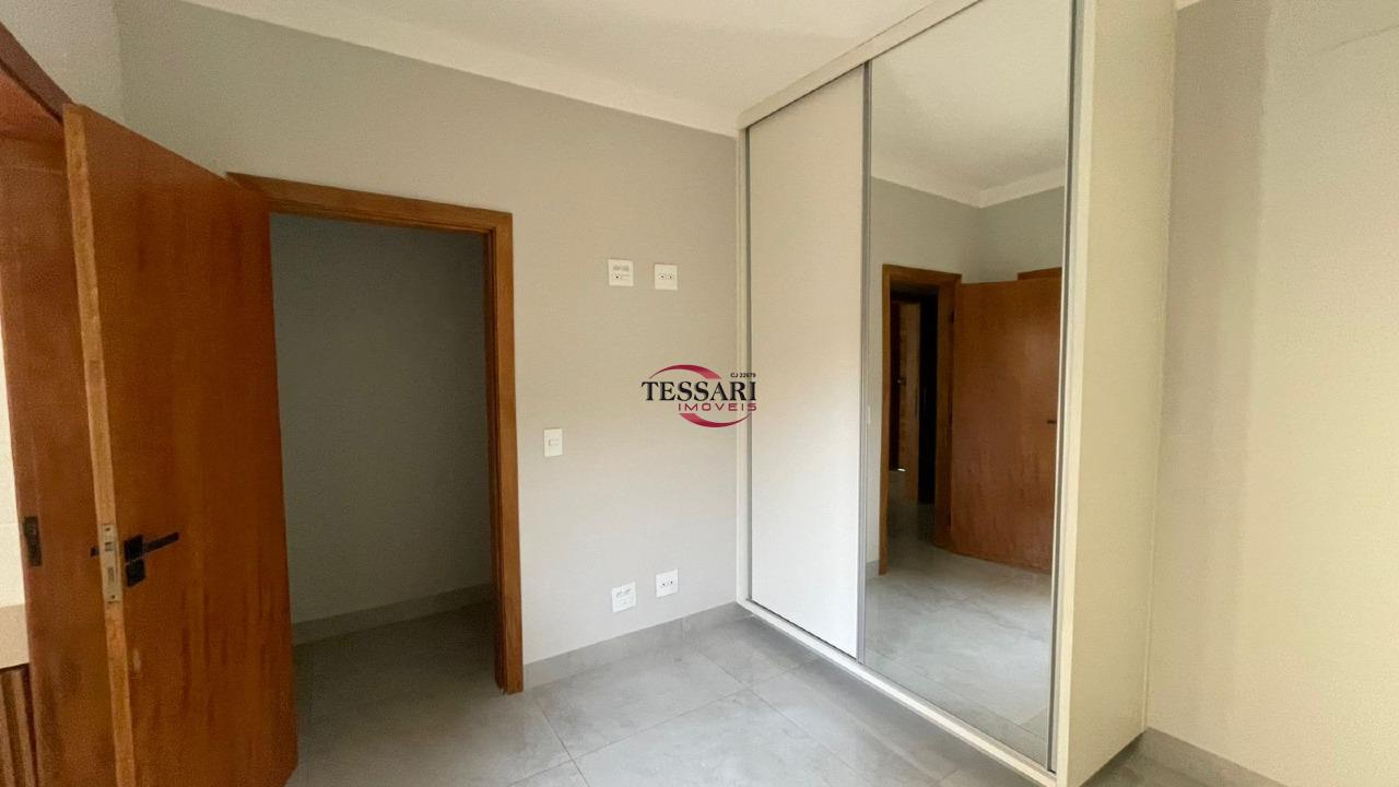 Casa de Condomínio com 3 quartos para aluguel, 170m² — foto 17 de 26