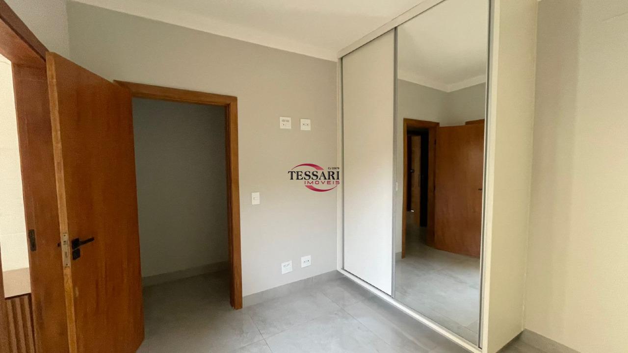 Casa de Condomínio com 3 quartos para aluguel, 170m² — foto 21 de 26