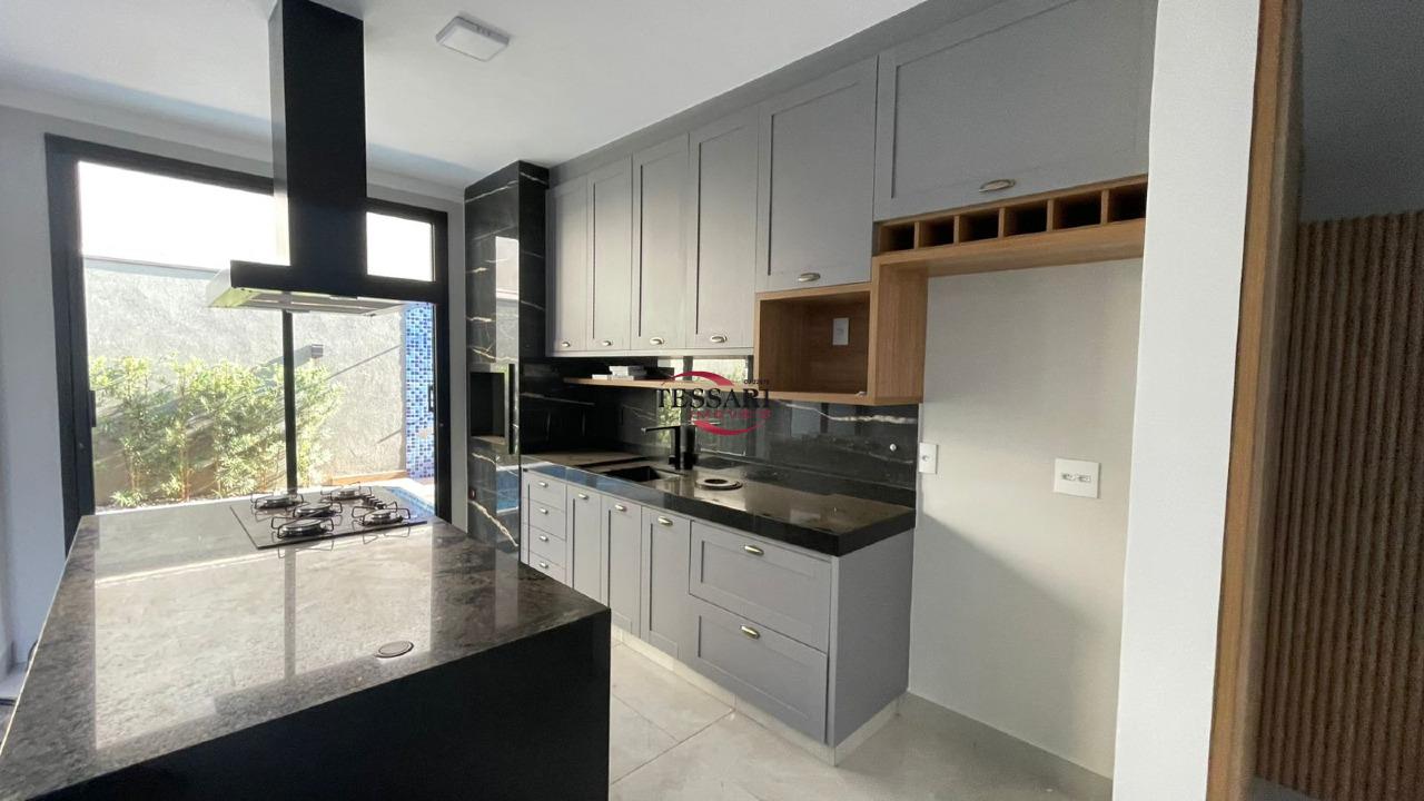 Casa de Condomínio com 3 quartos para aluguel, 170m² — foto 6 de 26