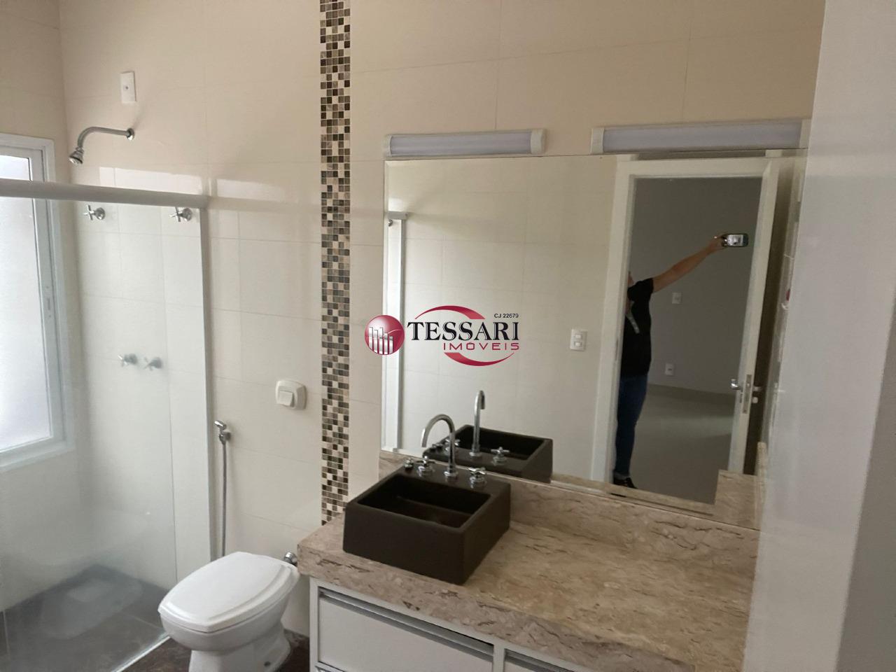 Casa de Condomínio com 4 quartos à venda, 270m² — foto 18 de 29