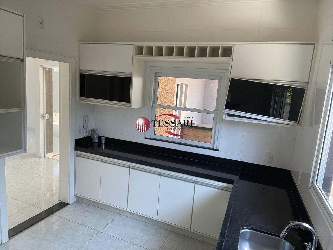 Casa de Condomínio com 4 quartos à venda, 270m² — foto 7 de 29