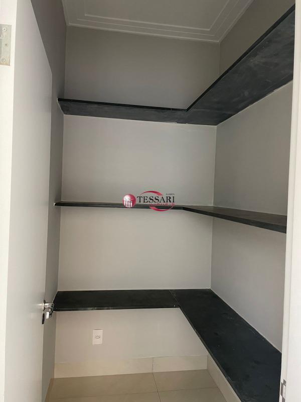 Casa de Condomínio com 4 quartos à venda, 270m² — foto 12 de 29