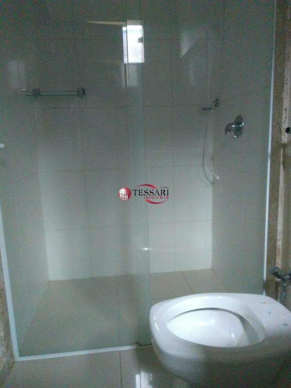 Casa de Condomínio com 3 quartos para aluguel, 180m² — foto 23 de 28