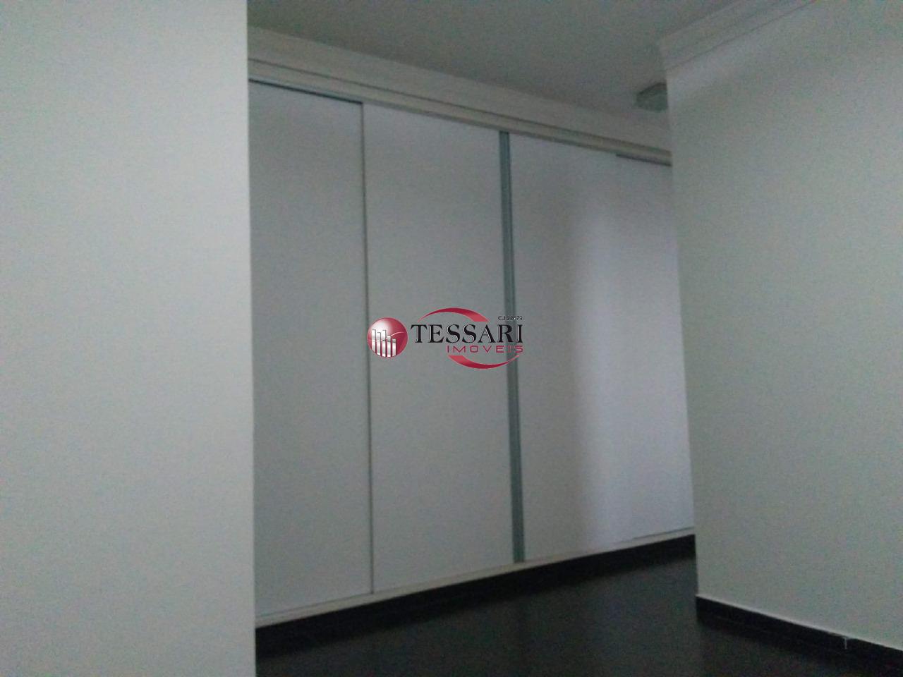 Casa de Condomínio com 3 quartos para aluguel, 180m² — foto 19 de 28