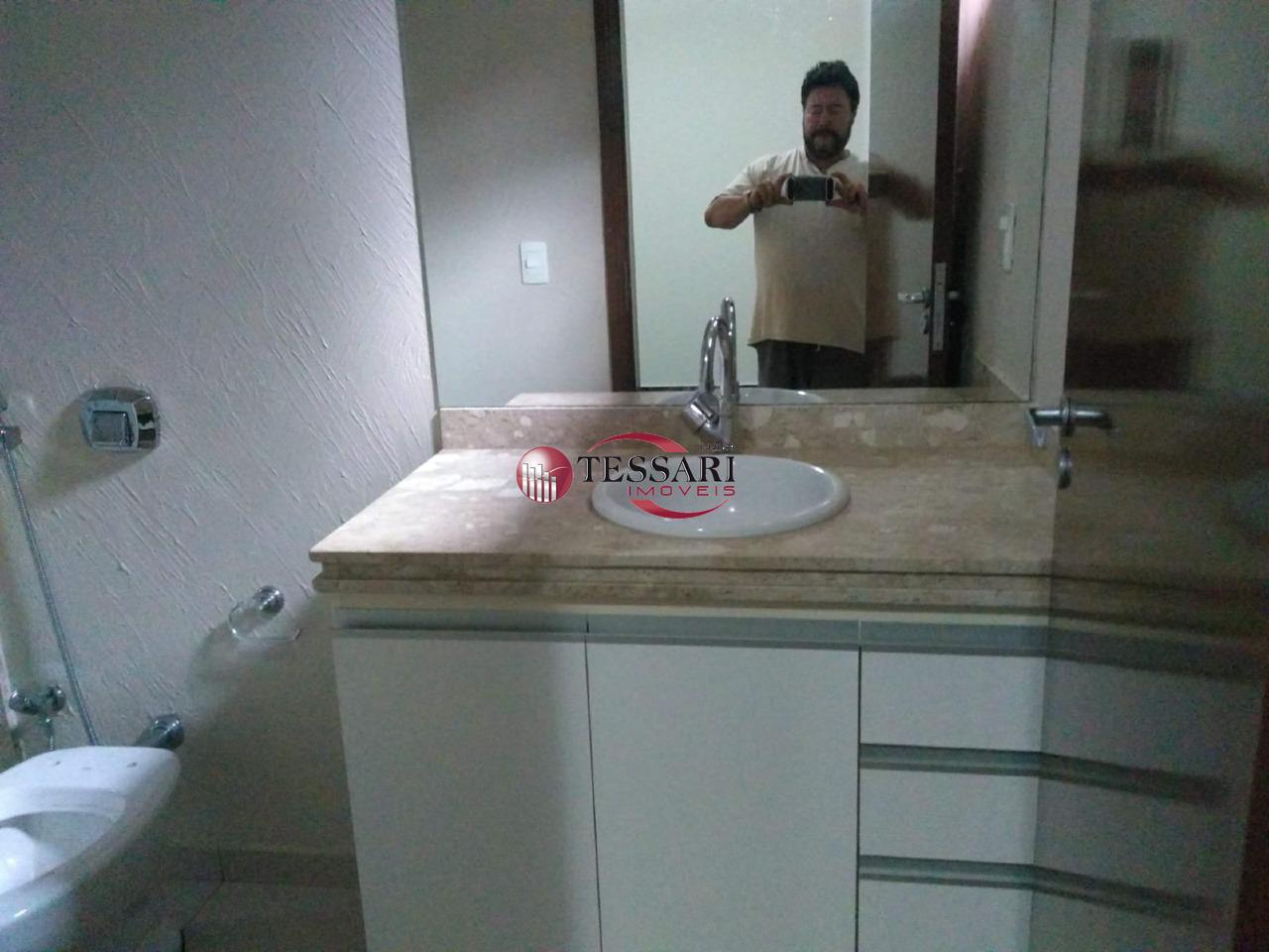 Casa de Condomínio com 3 quartos para aluguel, 180m² — foto 22 de 28