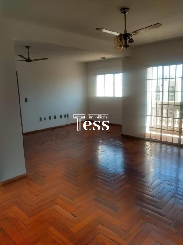 Apartamento com 4 quartos à venda, 123m² — foto 3 de 19