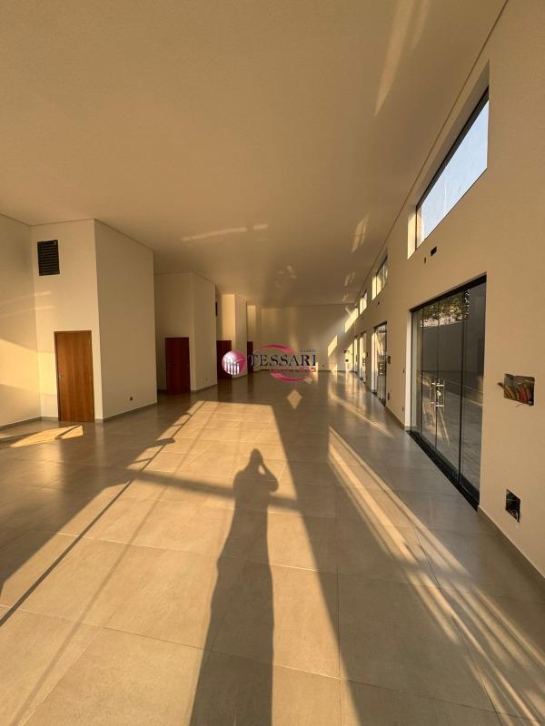 Conjunto Comercial / Sala para aluguel, 223m² — foto 2 de 6