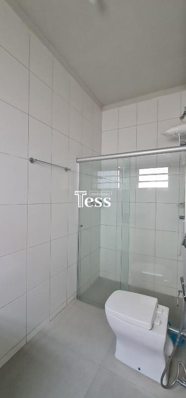 Casa com 4 quartos para aluguel, 200m² — foto 17 de 29